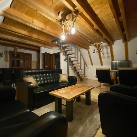Vikendica Tarsko Srce S Villa Mitrovac Kültér fotó