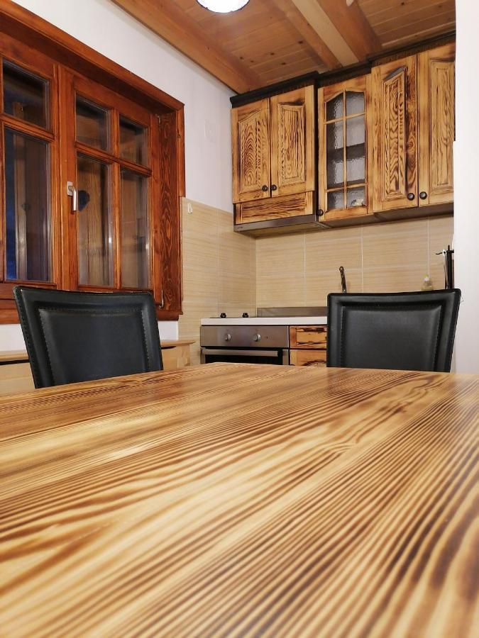 Vikendica Tarsko Srce S Villa Mitrovac Kültér fotó