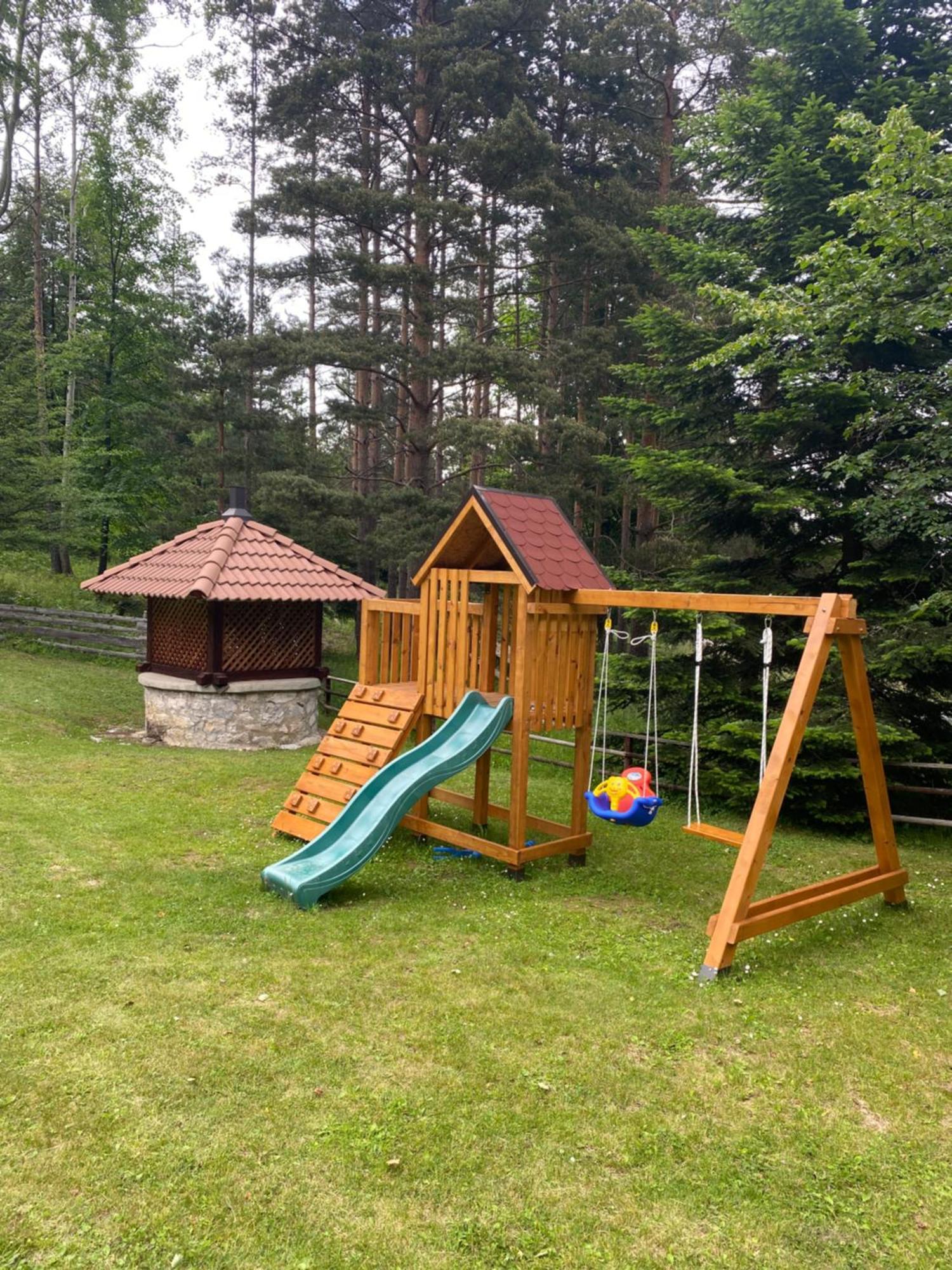 Vikendica Tarsko Srce S Villa Mitrovac Kültér fotó